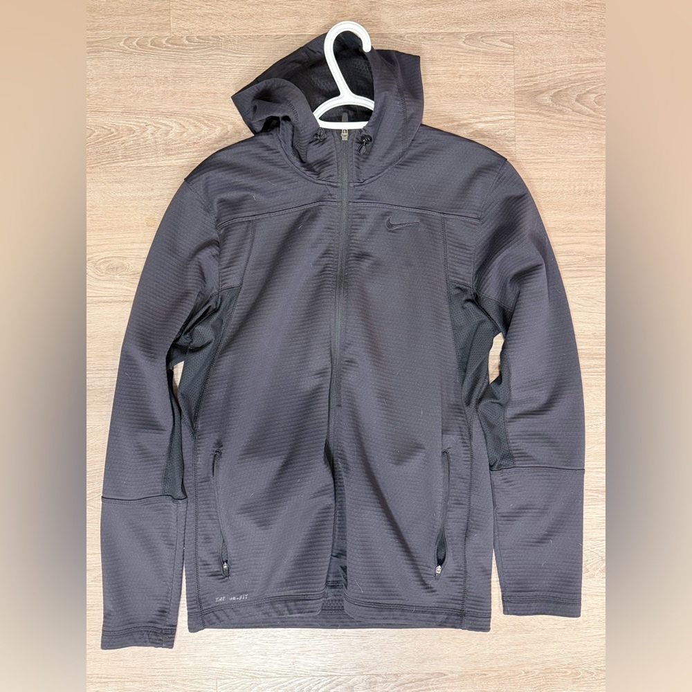 Nike Thermo Fit Men's Black Full-Zip Hooded Performance Jacket medium